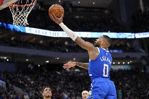 平台-里弗斯谈利拉德无限期缺席：他得保持镇定 这是最重要的事